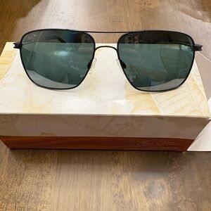 Maui Jim Haleiwa Sunglasses (silver mirror lens) New